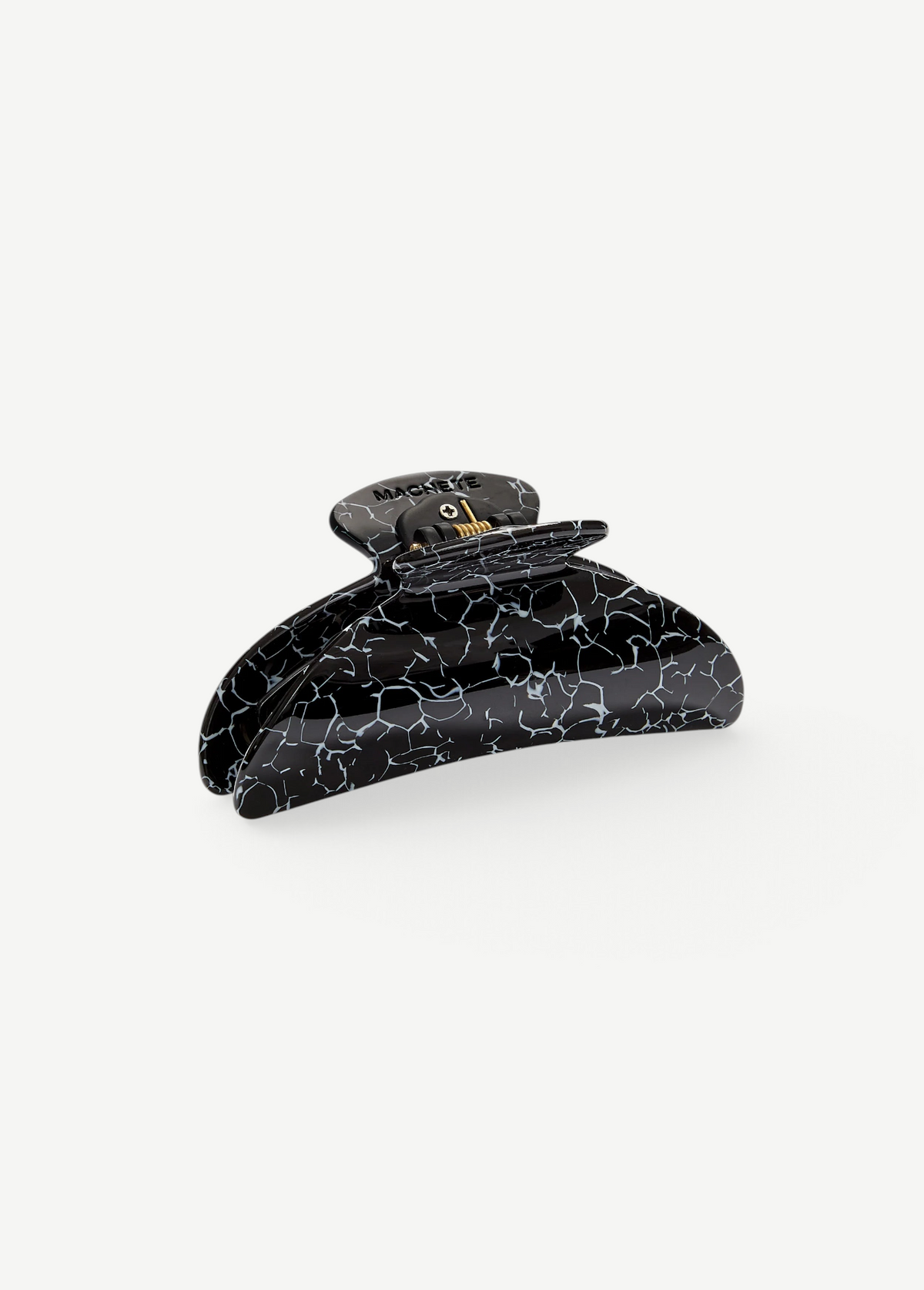 KABE SHOP INC Midi Heirloom hair claw in black and white marble Italian acetate with reinforced metal hardware.