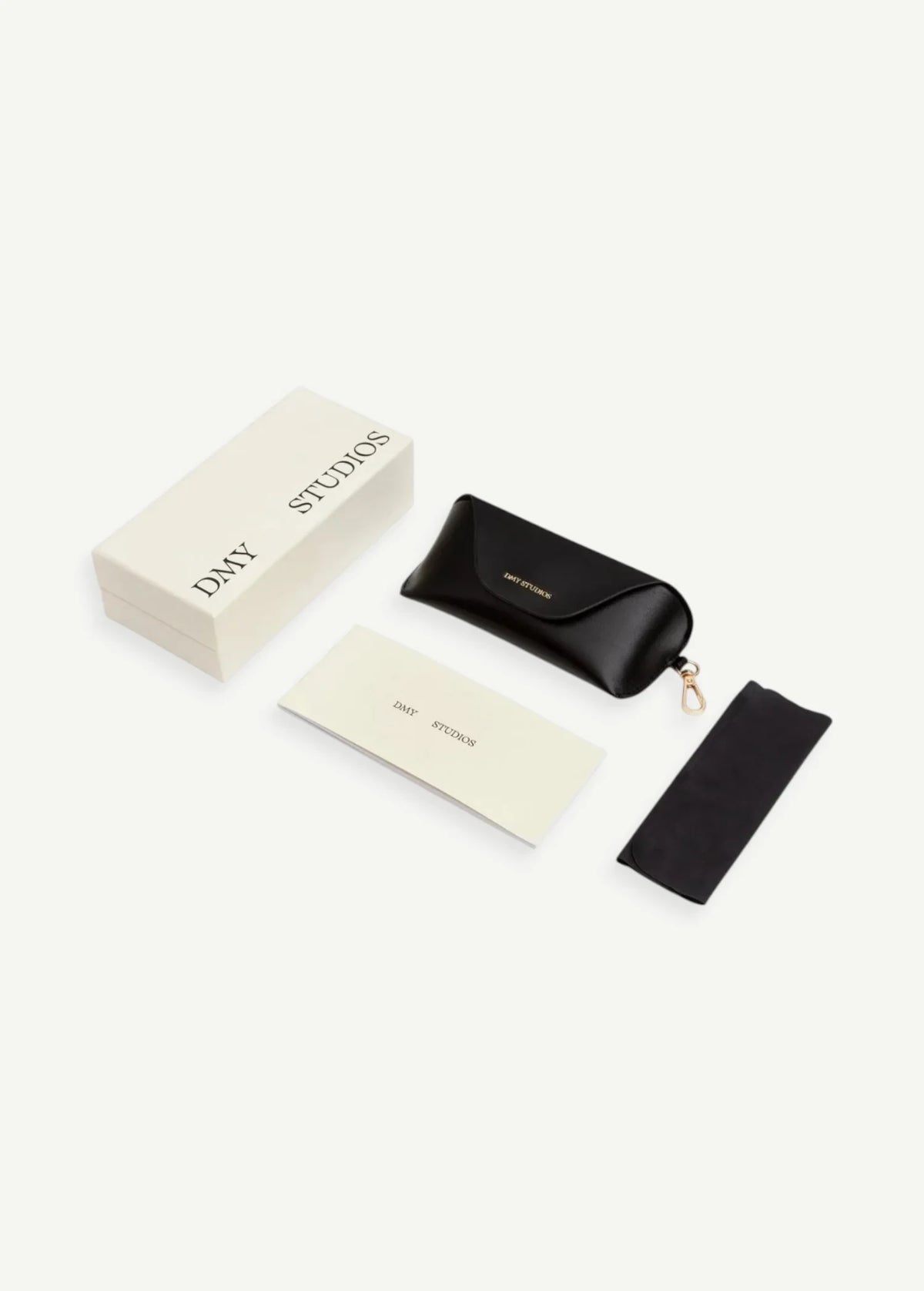 KABE SHOP INC Billy sunglasses accessories set including a black hard case, branded box, and cleaning cloth.