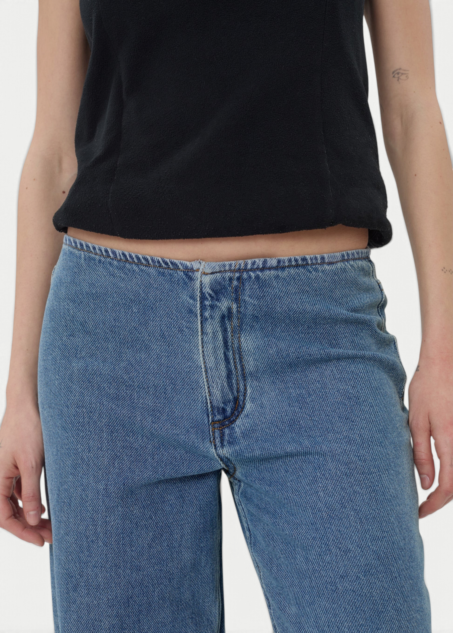 KABE SHOP INC Sport Jean in medium wash denim with a relaxed fit worn by a model in a black top