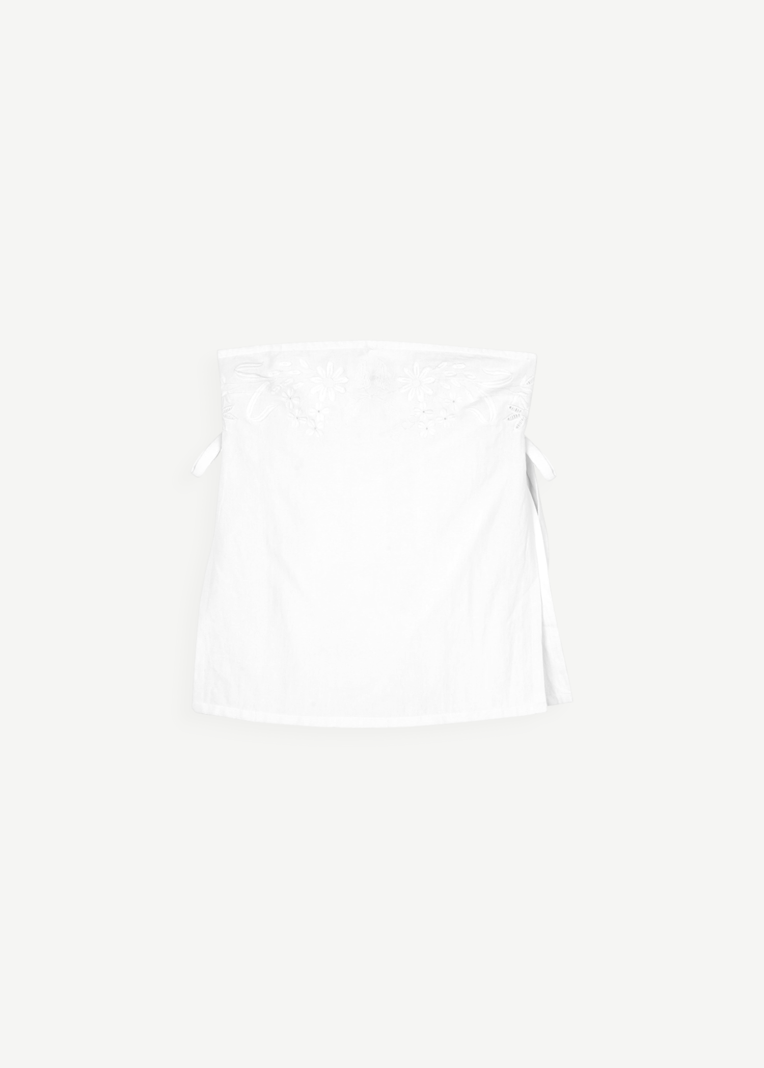 KABE SHOP INC white strapless Sebastian top with delicate floral embroidery and side tie details