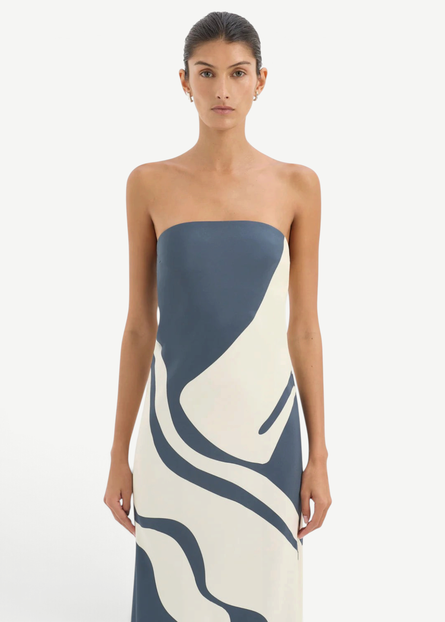 KABE SHOP INC Lilou strapless midi dress in silk with a blue and cream abstract print on a model
