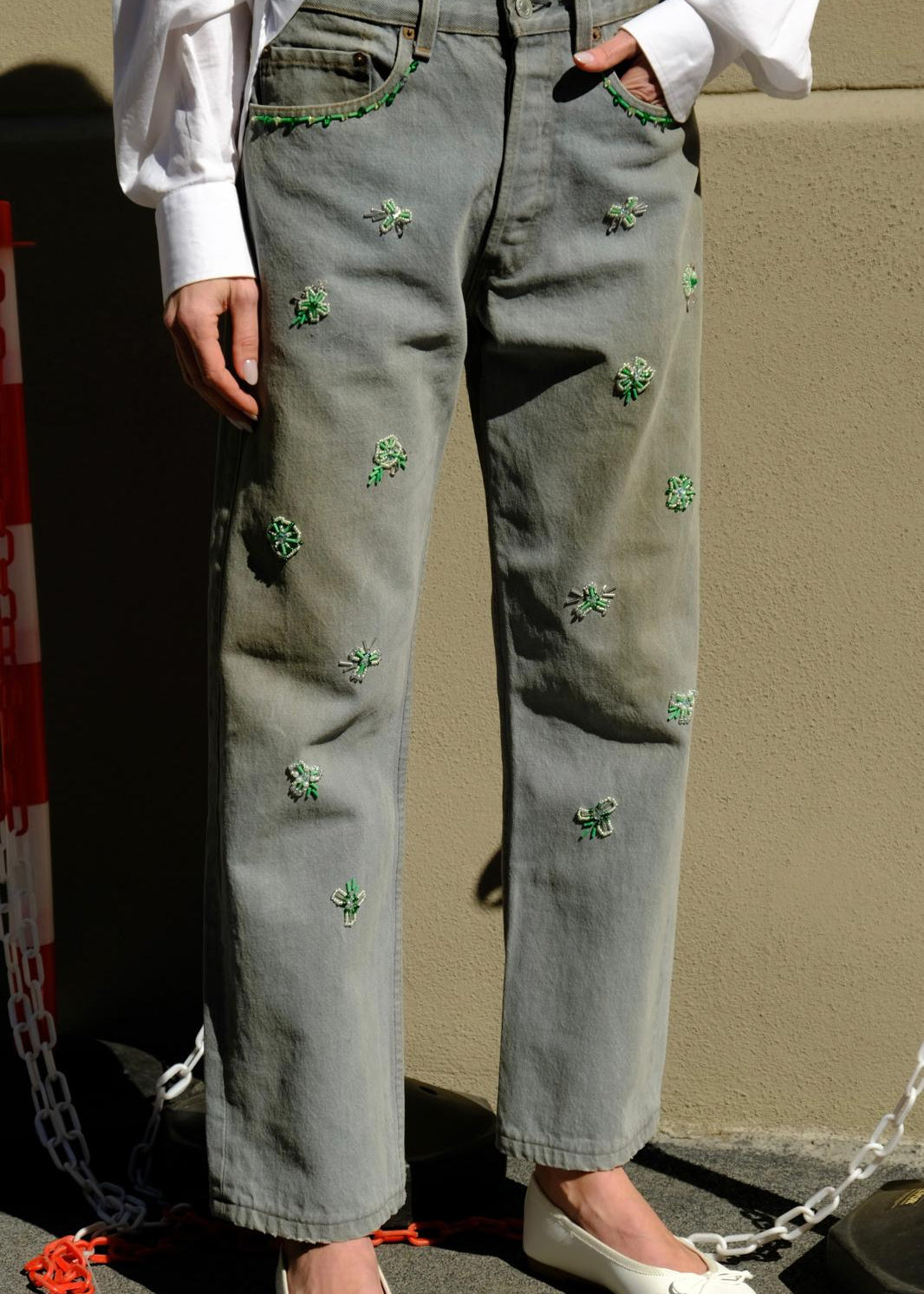 Jeans With Flower Embroidery