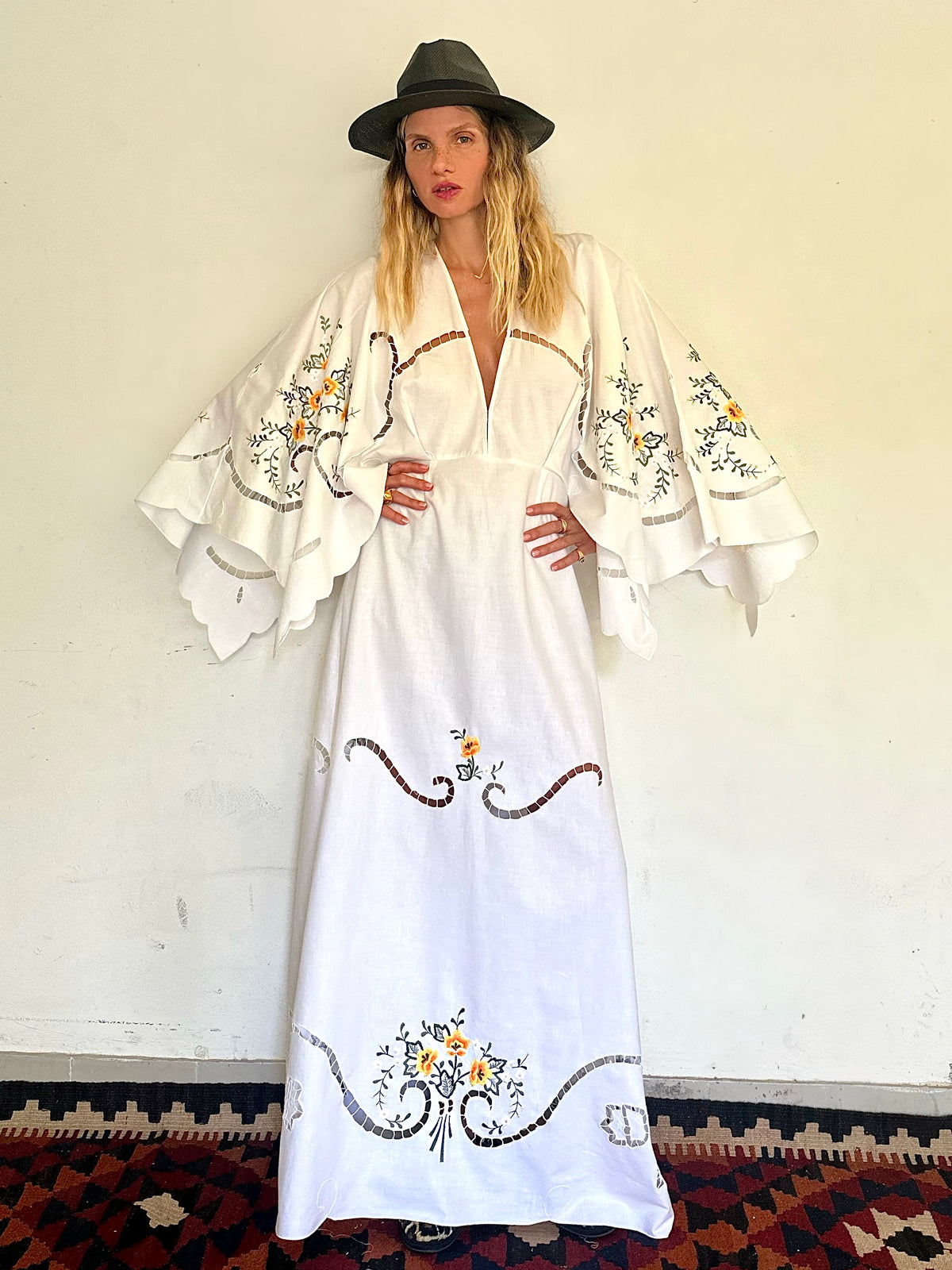 inc maxi dresses Wide Sleeve Dress 4 S / White Yellow Flowers Color:Sea Green National FFA Organization | its a versatile addition YGroup_francesmaxi