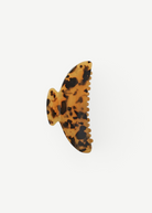 KABE SHOP INC Midi Heirloom hair claw in brown tortoiseshell Italian acetate with a double-walled design